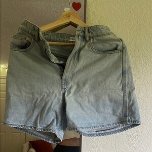 Trendy Zara Faded Blue Denim Shorts